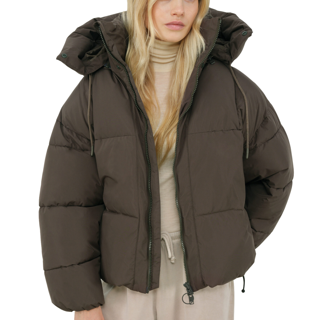 Embassy of Bricks and Logs Embassy of Bricks and Logs, Zonza Puffer, black olive, M