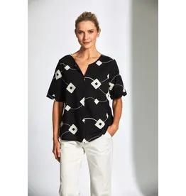 Peruzzi Embellished Cube Top