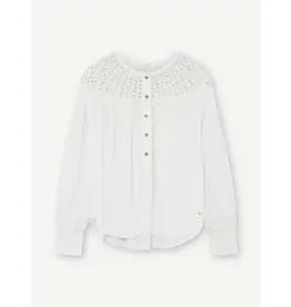 Gustav Denmark Kamelia , Crochet Blouse