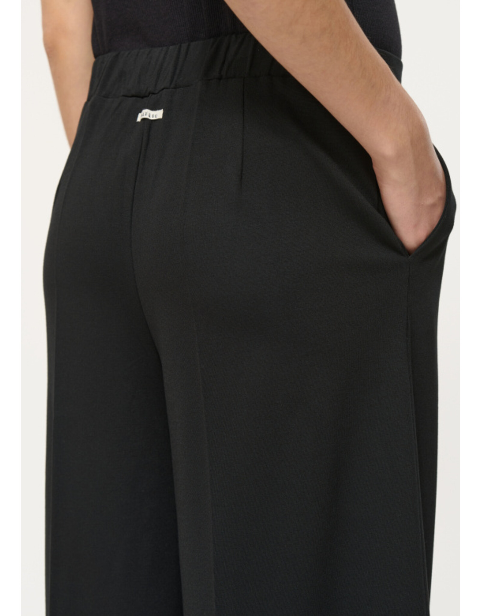 Humility SOPHIO - Trousers