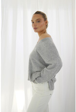 Twins Twns - Boulder - V Neck Pullover