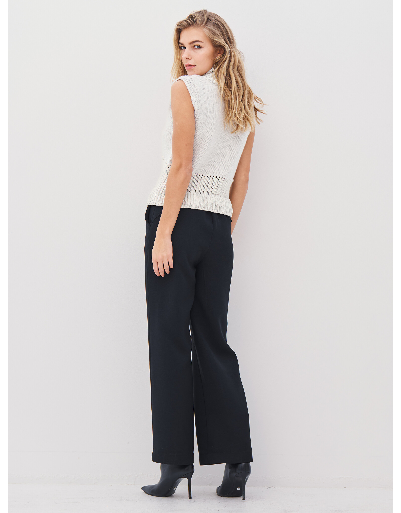 Nu Denmark 8522-33 - Nu Denmark - Alexa top Knit