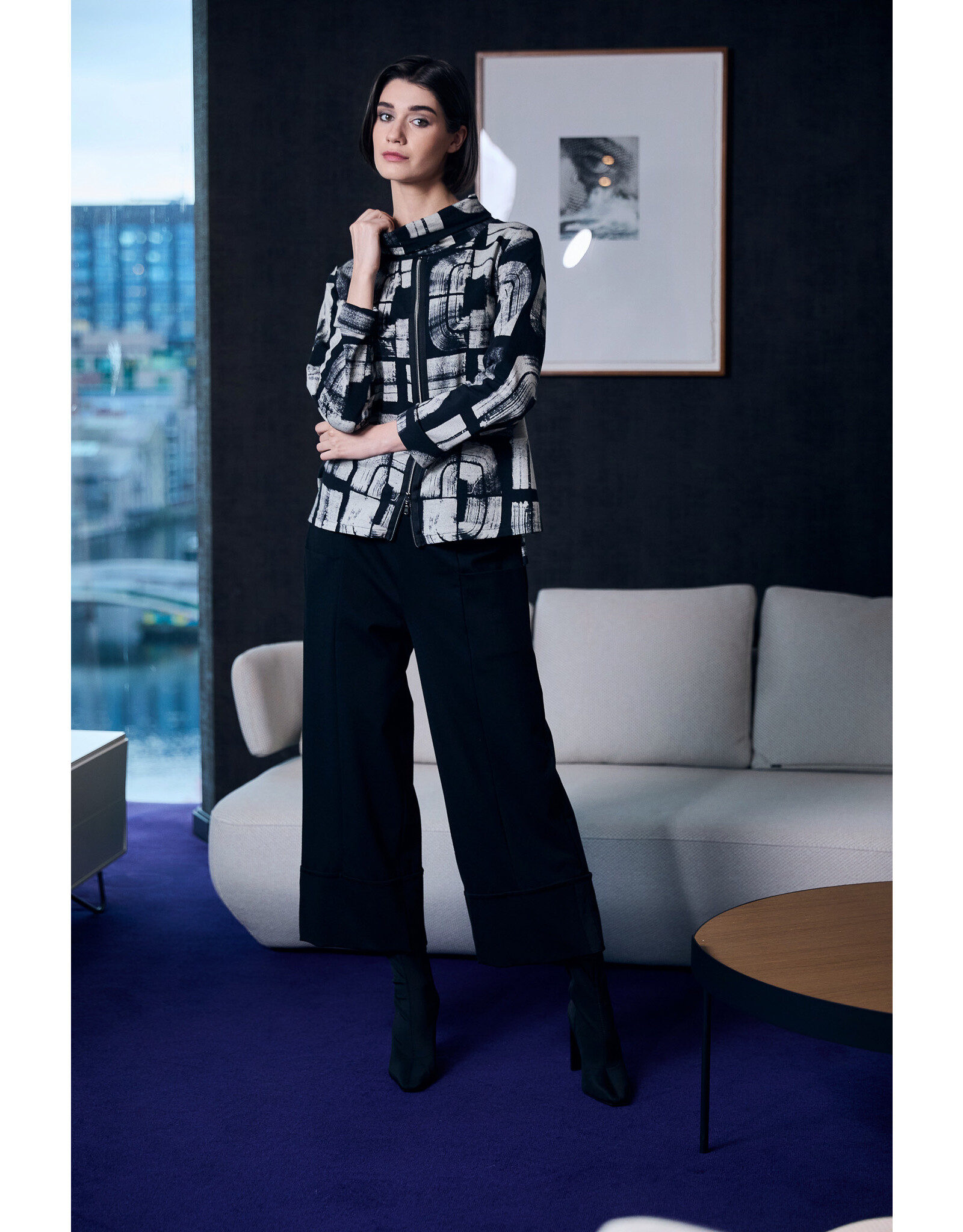 Peruzzi Centre Zip Top