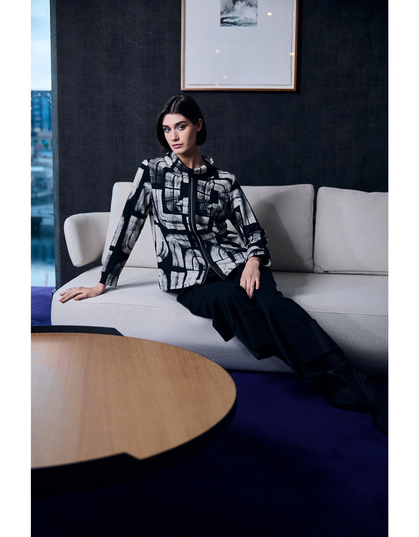 Peruzzi Centre Zip Top