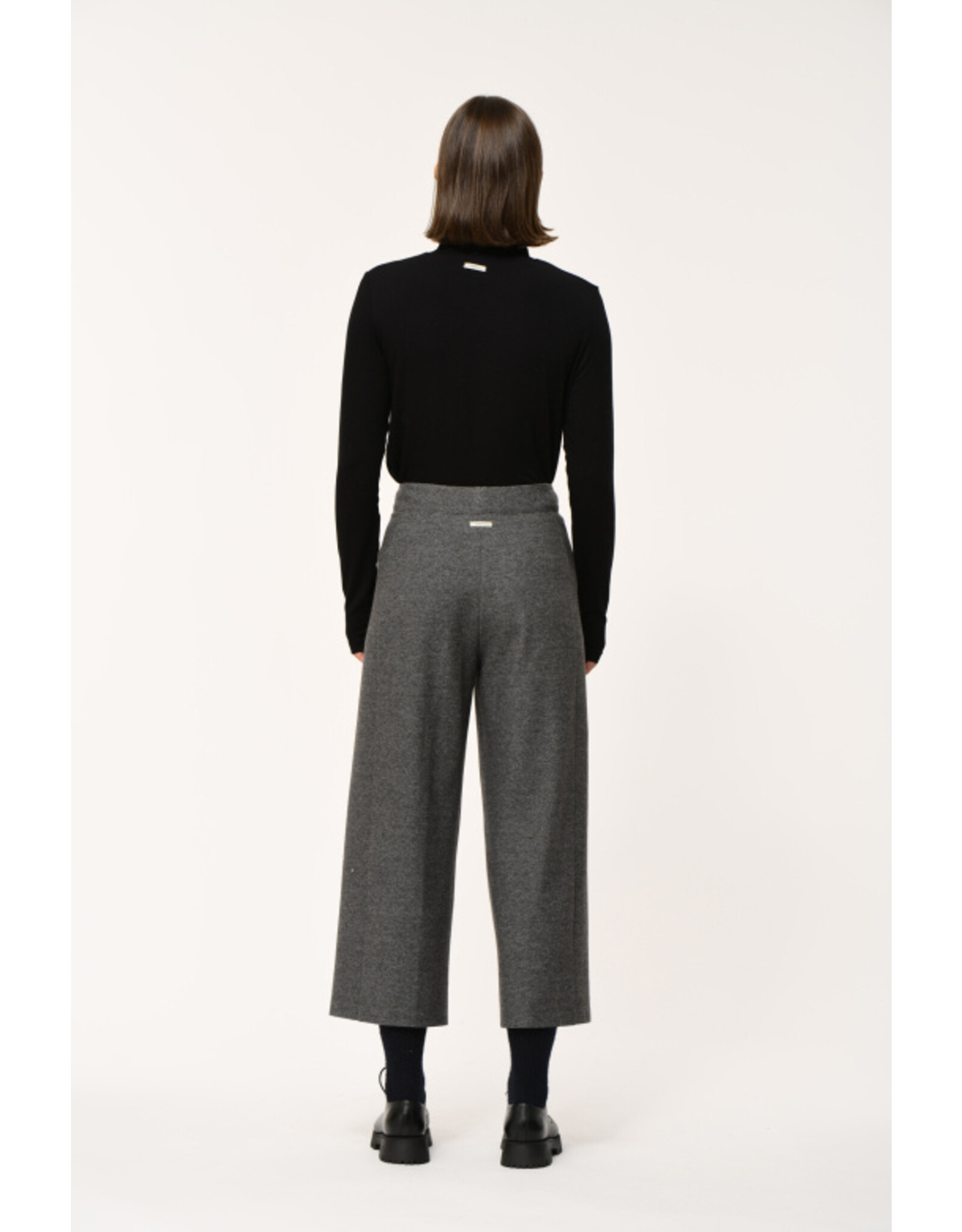 Humility Taylora  - Trousers