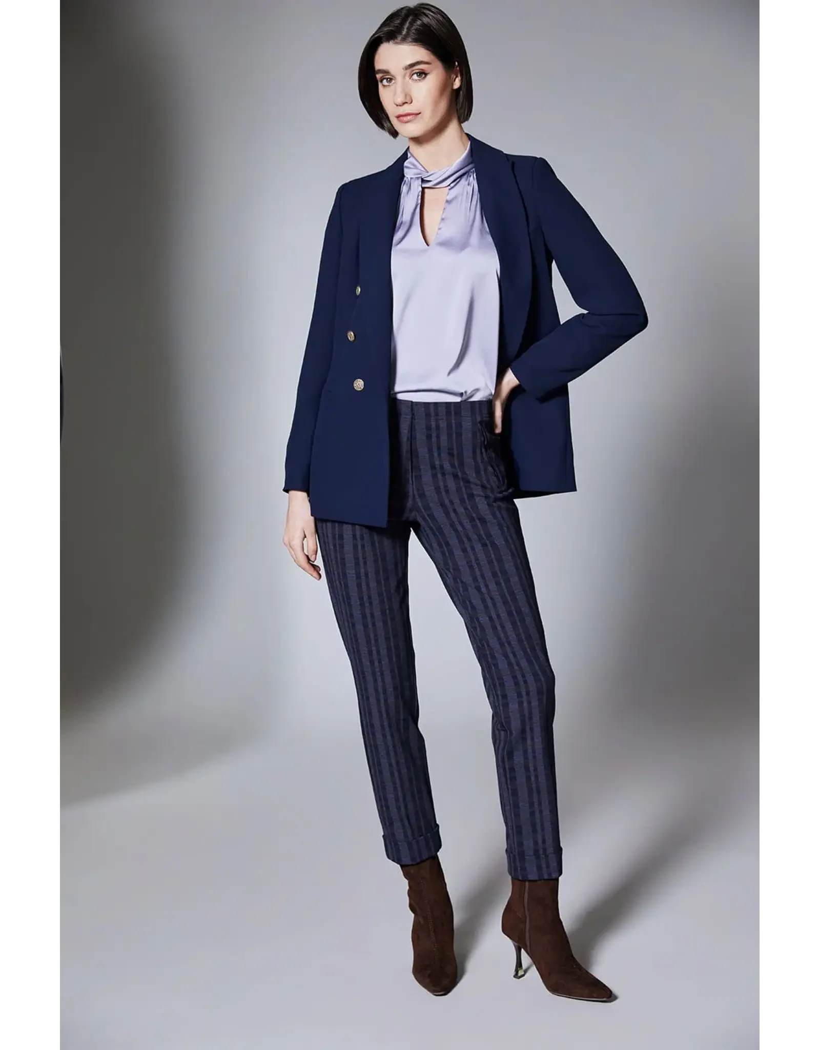 Peruzzi Twist Neck Top