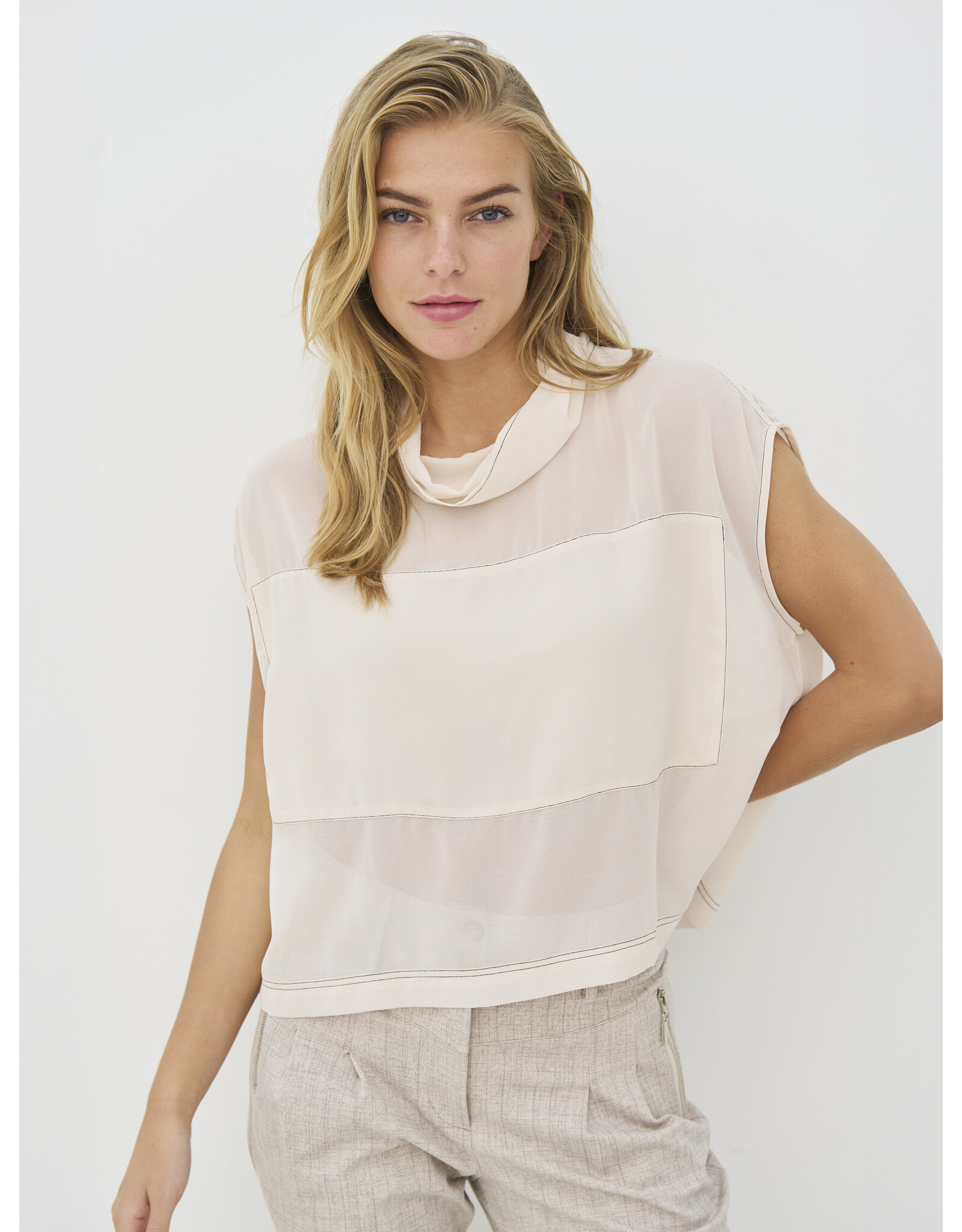Nu Denmark 8712-46 - Celsa Top