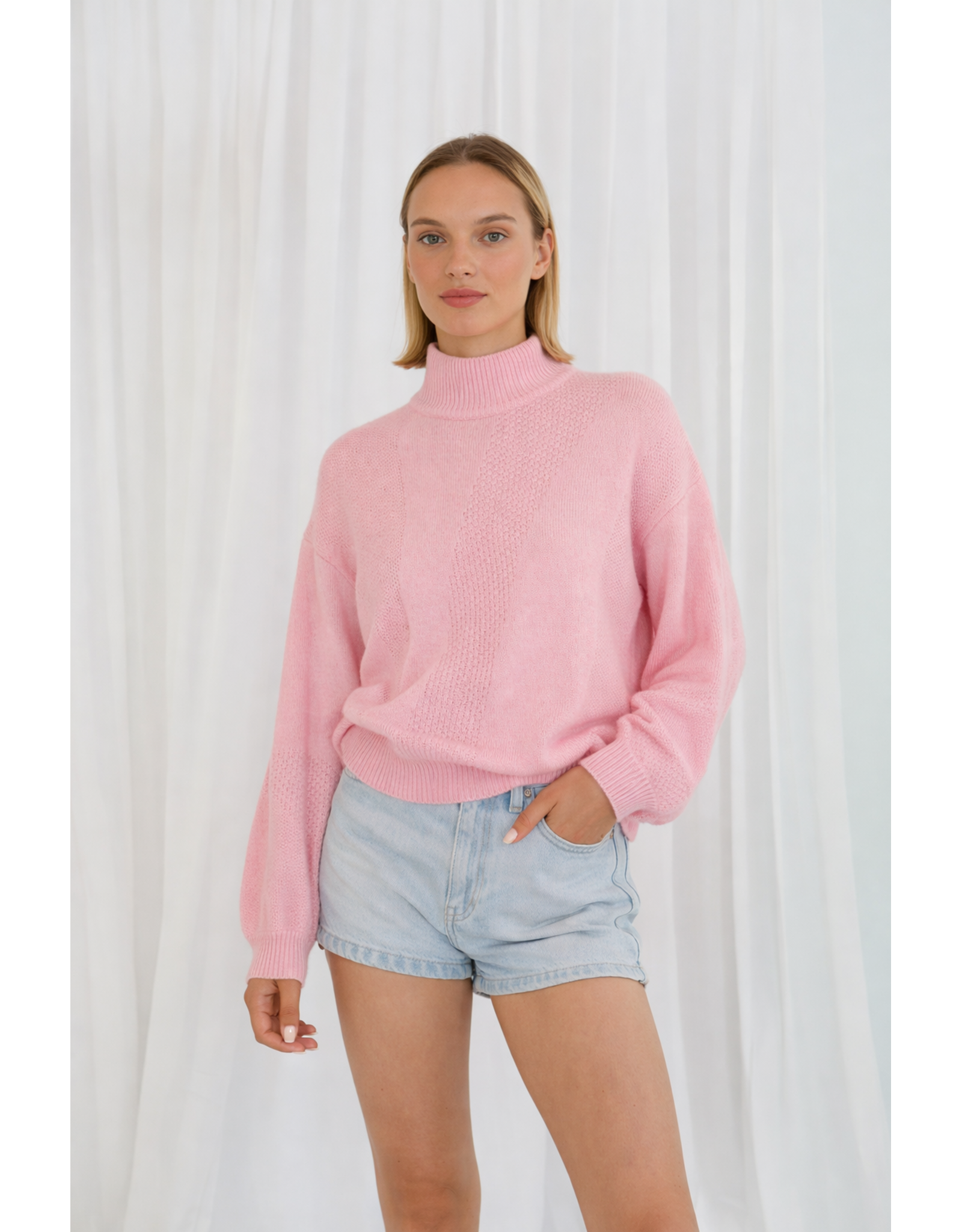 Twins TWNS - CARSON CITY - long sleeves high neck jumper with relief details