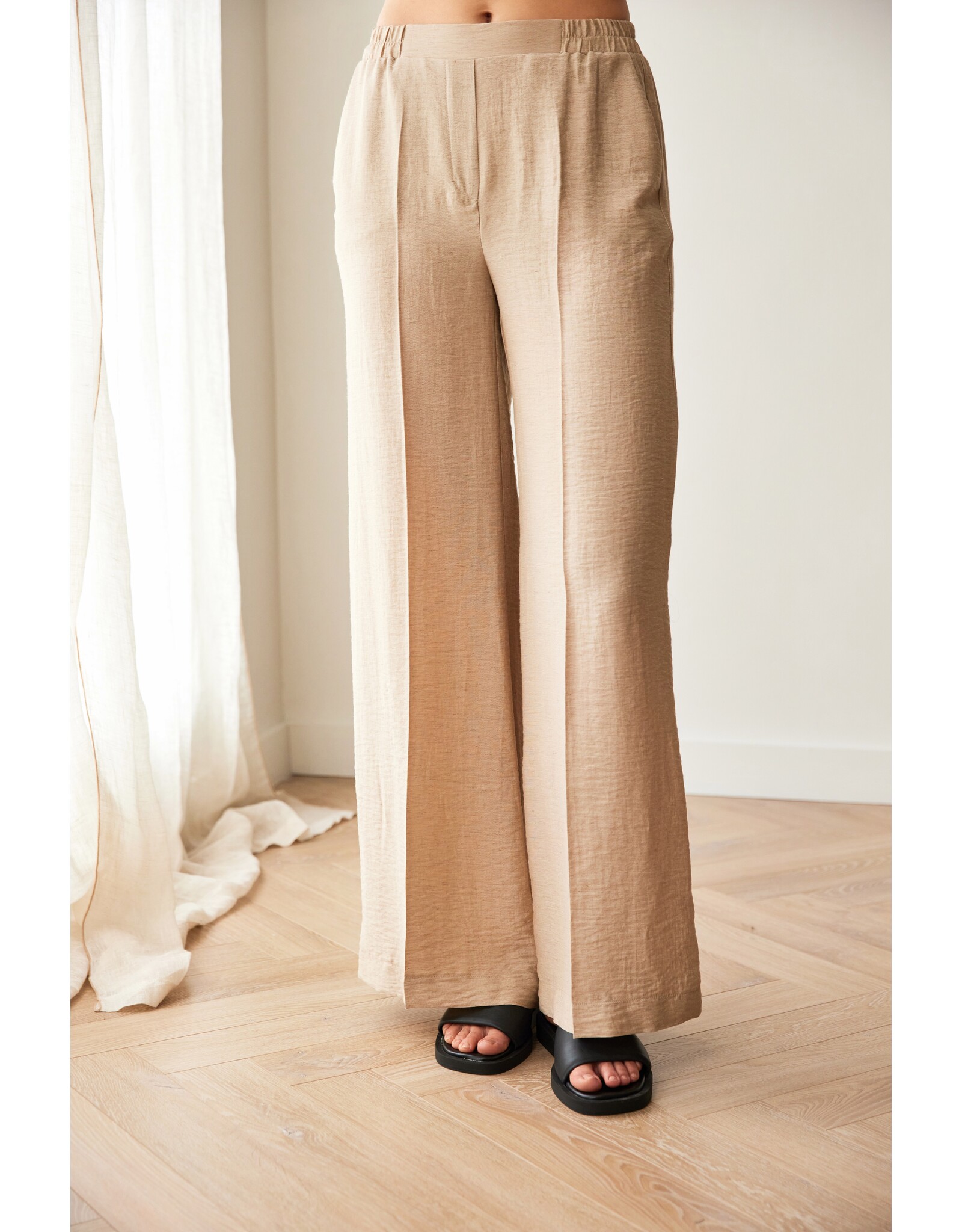 Peruzzi Peruzzi - S26138 - Lustre Linen Trousers