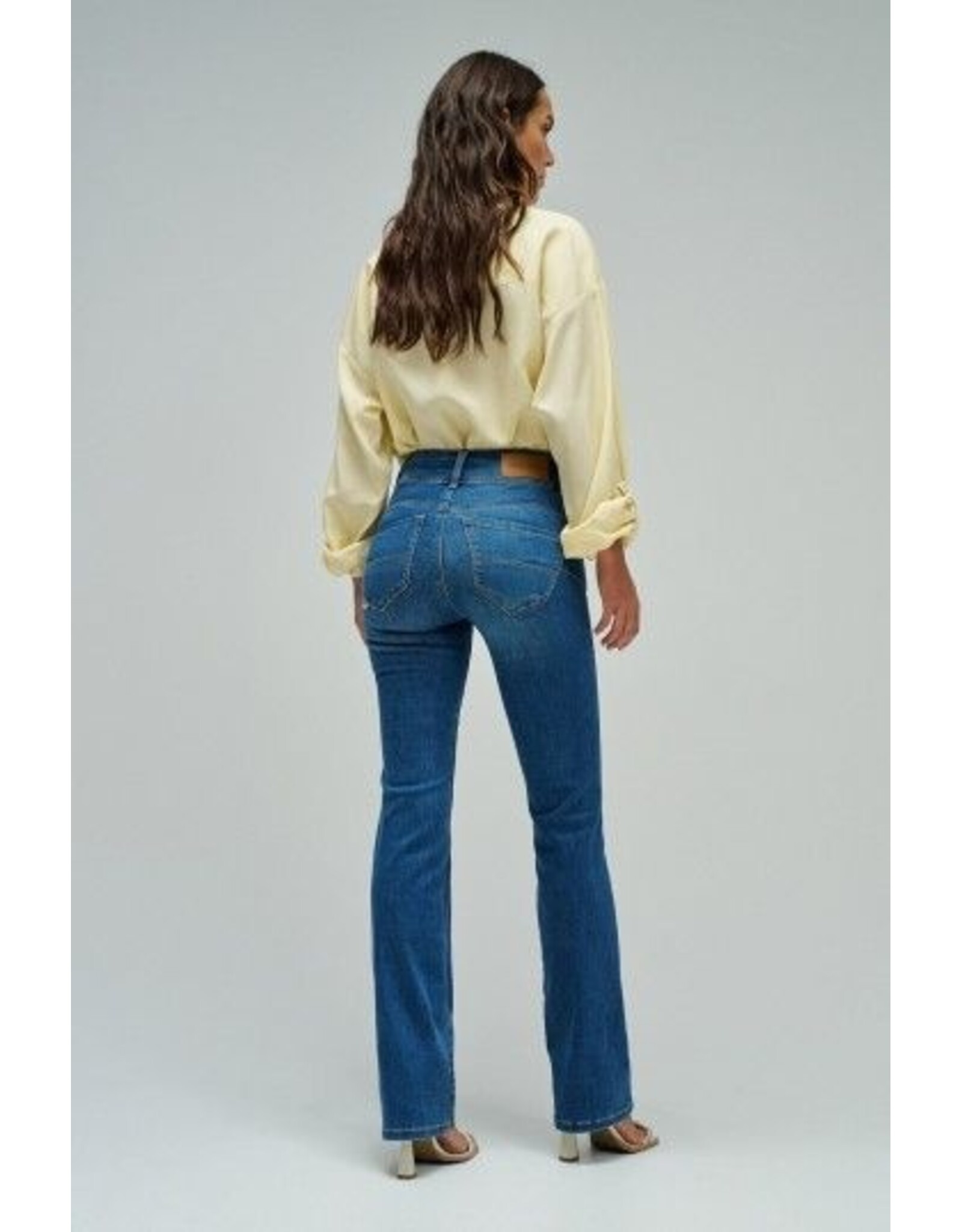 Salsa Jeans Salsa Jeans  - 21011216 - SECRET PUSH IN BOOTCUT SOFT TOUCH JEANS