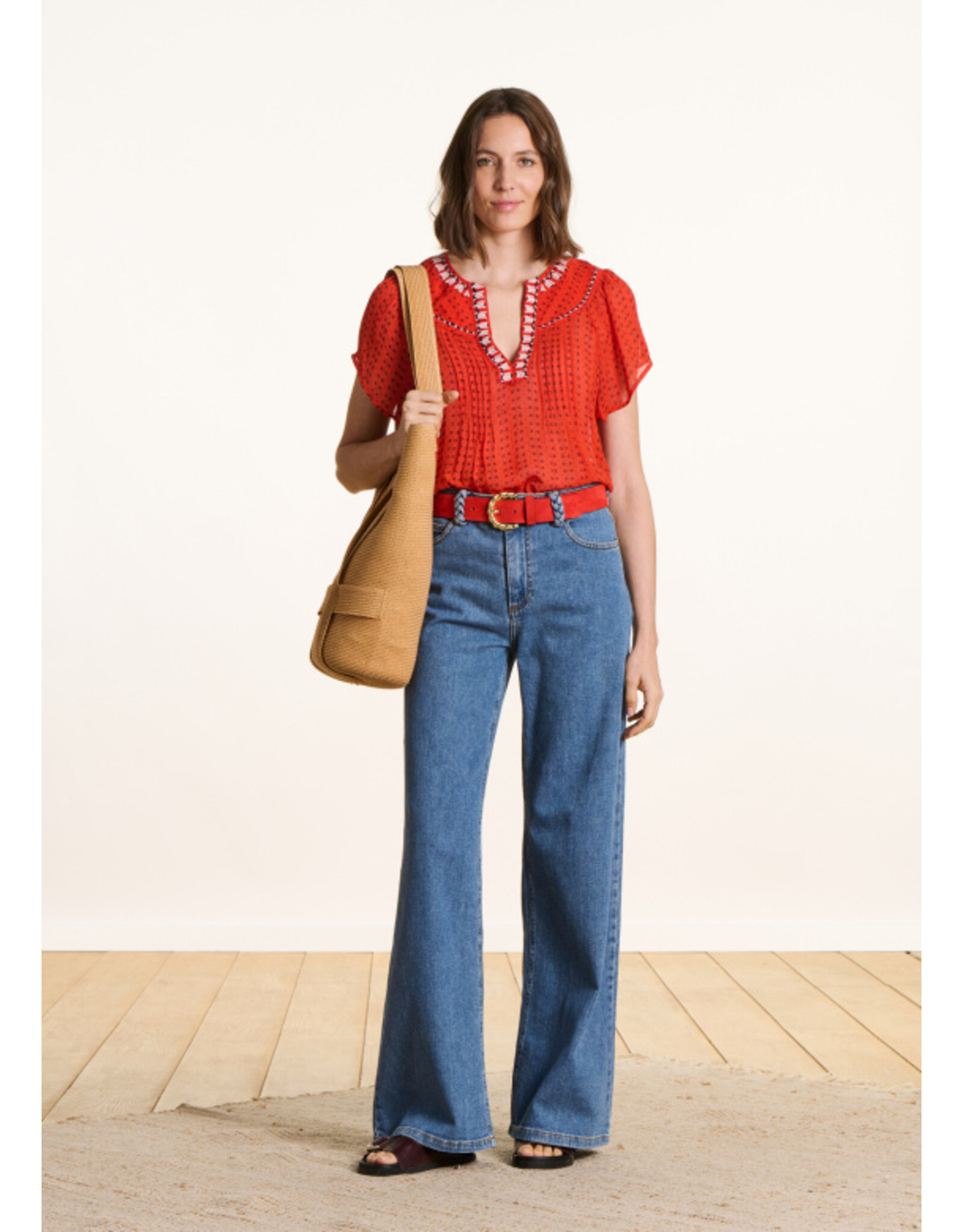 La Fee Maraboutee FLORA - Top