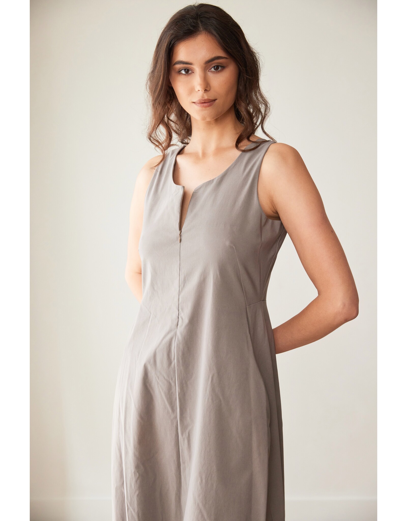 Peruzzi Tech Sleeveless Dress