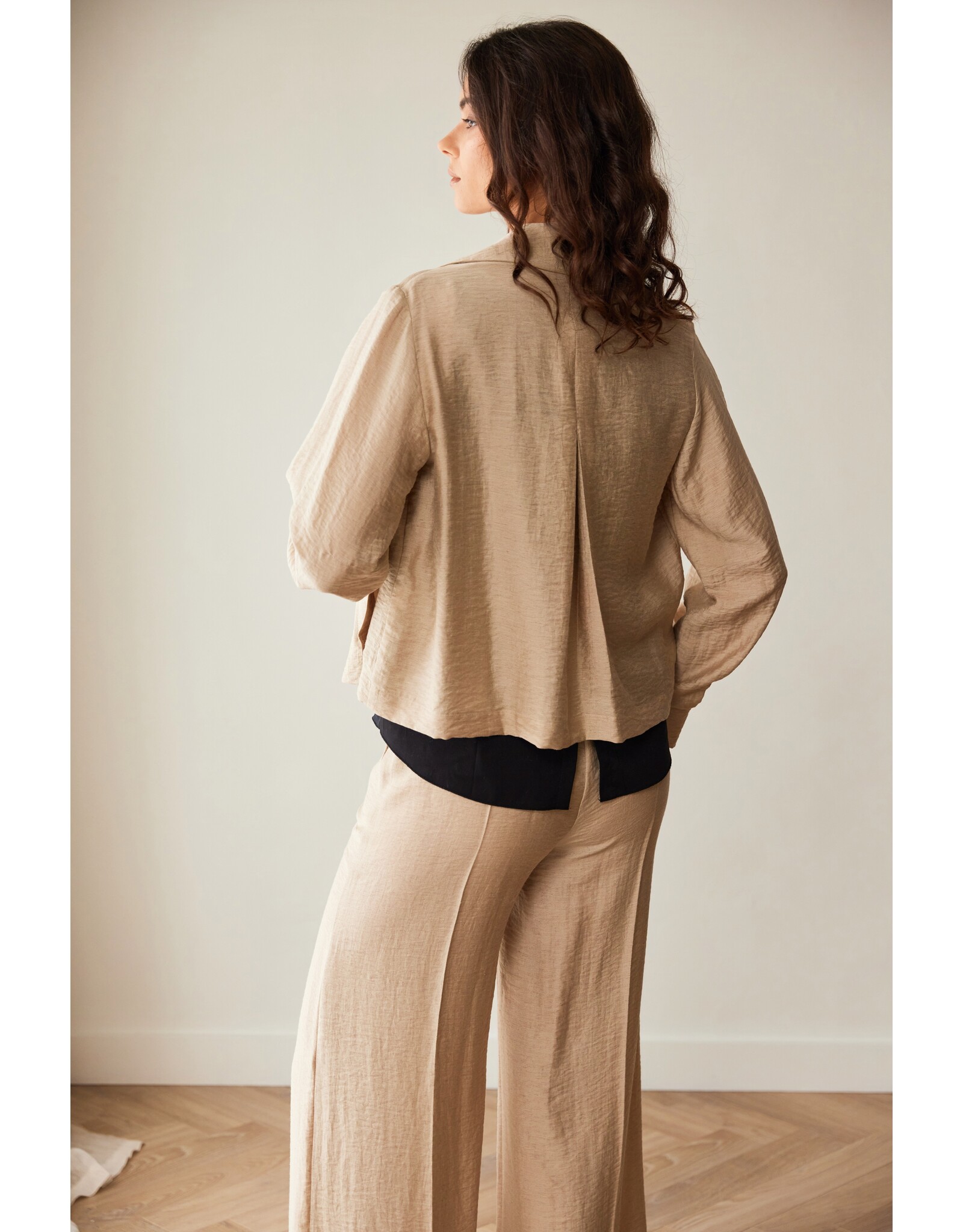 Peruzzi Luster Linen Jacket