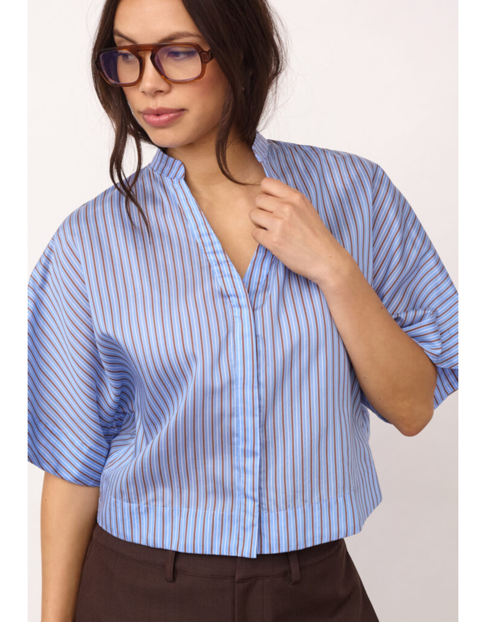 Co'Couture Anica Crop Shirt