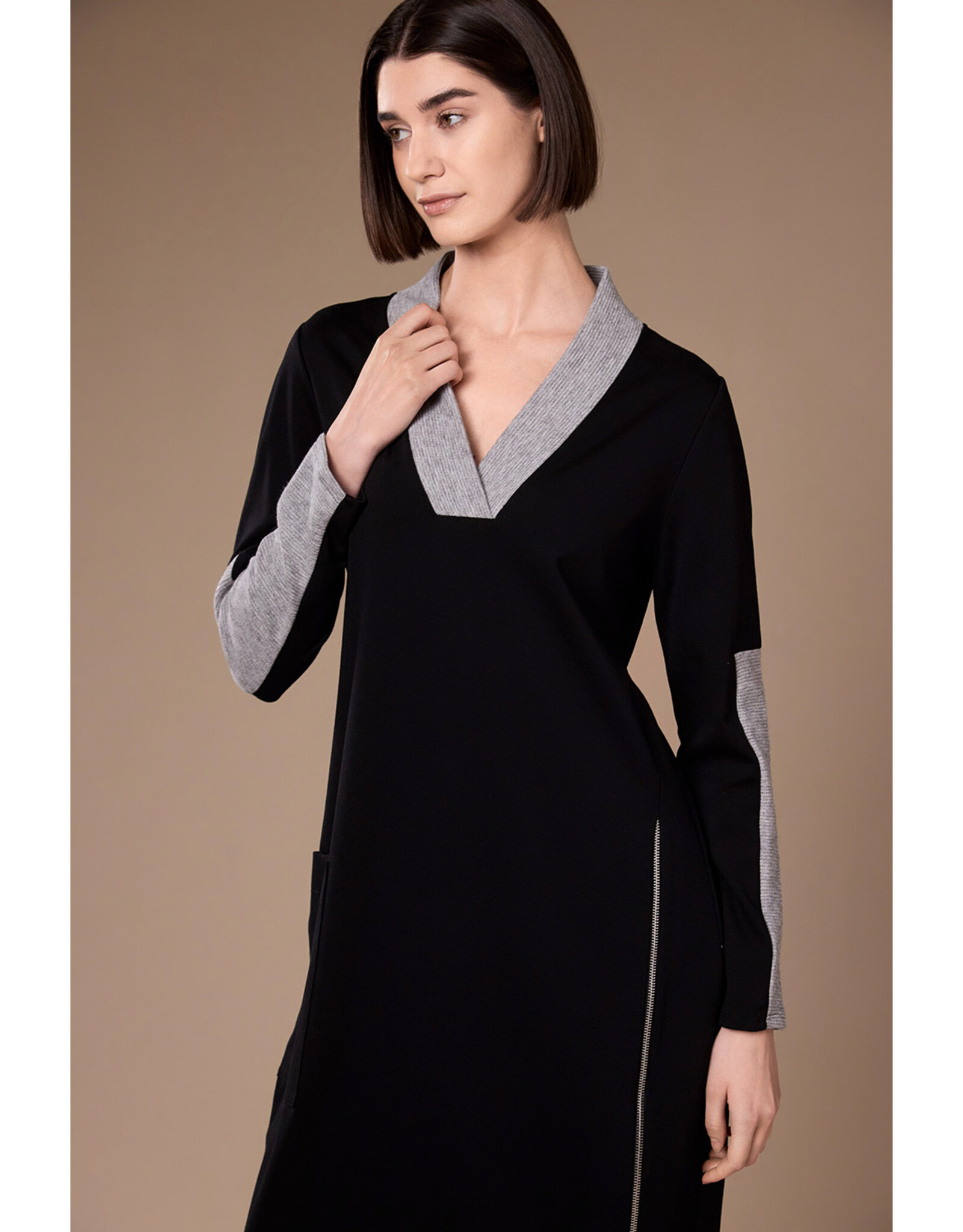 Peruzzi Two Tone V Neck Dress