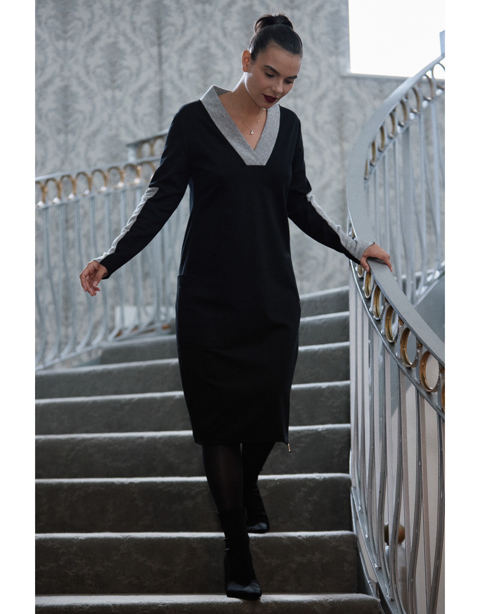 Peruzzi Two Tone V Neck Dress