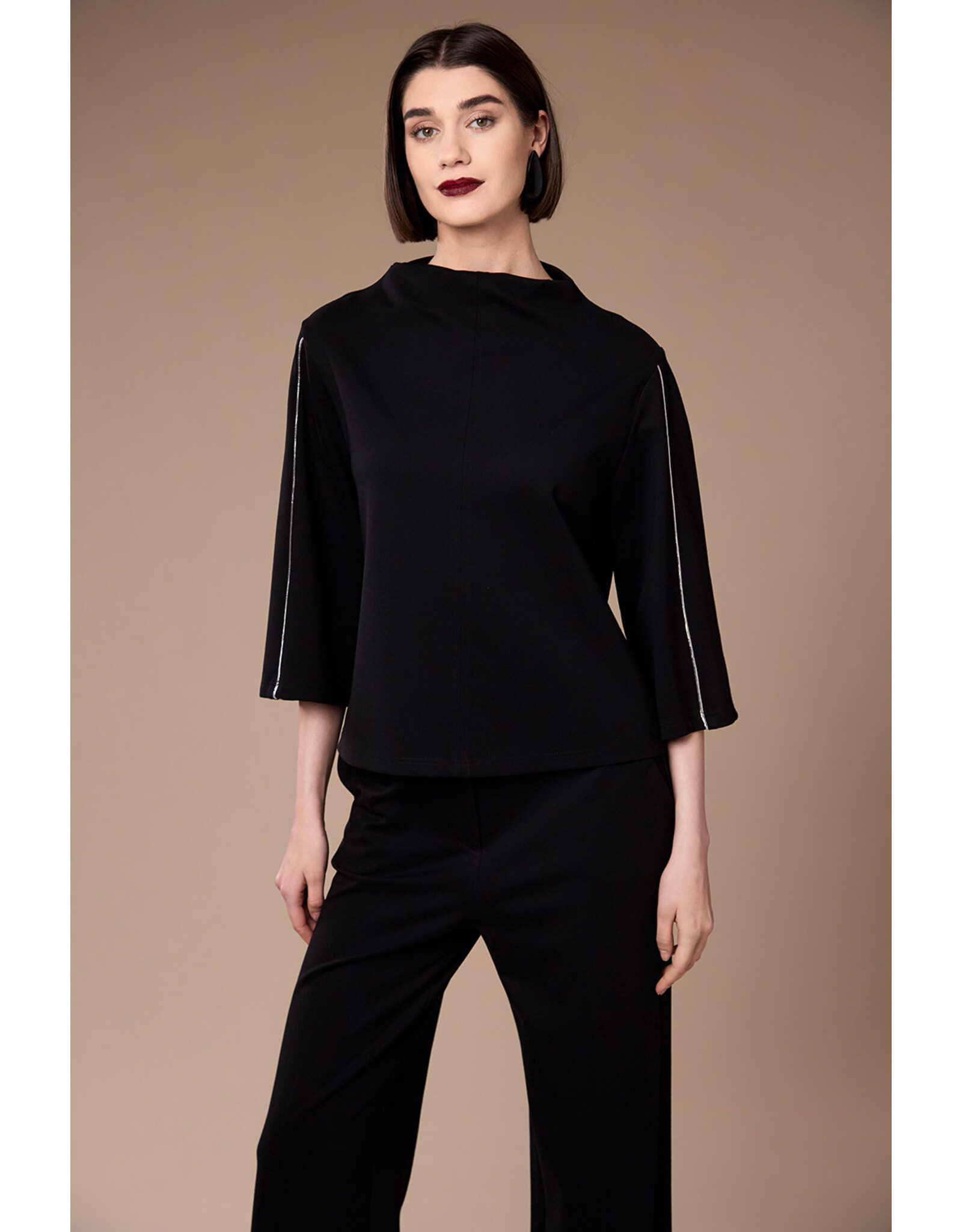 Peruzzi Funnel Neck Seam Top