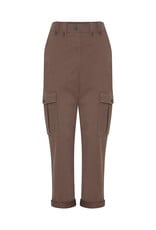 Gustav Denmark Aina, straight legs