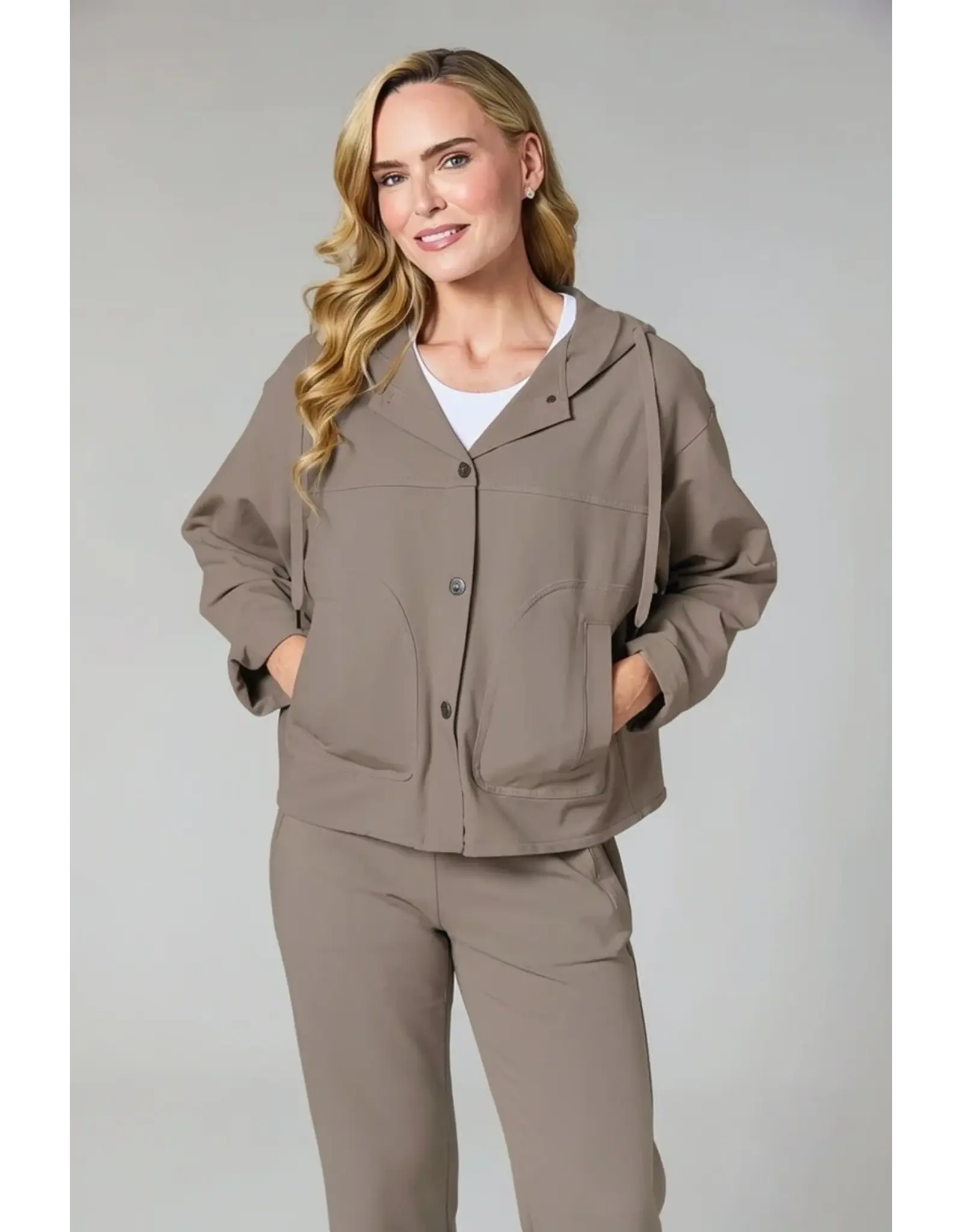 d.e.c.k Short jacket w Hood