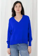 Twins Twns - Boulder - V Neck Pullover