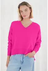 Twins Twns - Boulder - V Neck Pullover