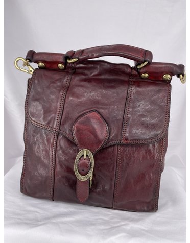 Campomaggi Briefcase small. Genuine leather w Buckle. Wine.