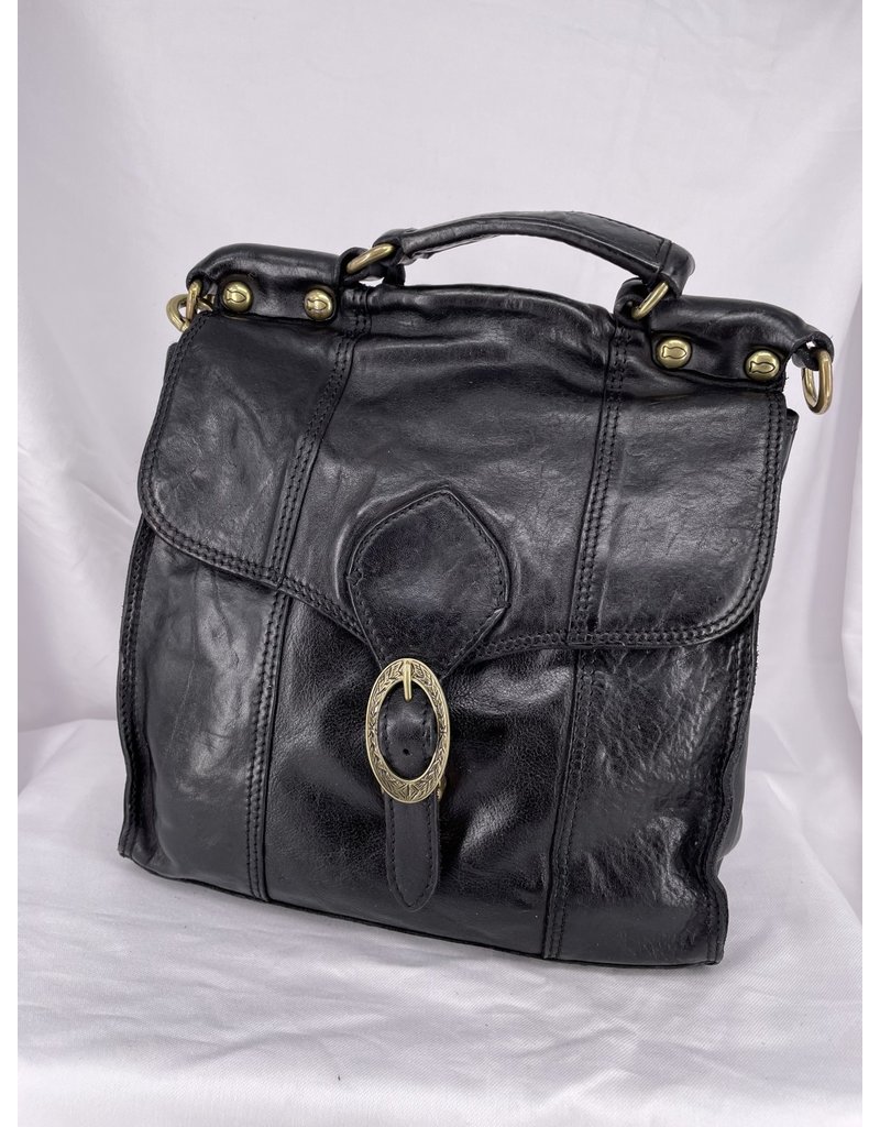 Campomaggi Briefcase small. Genuine leather w Buckle. Black.