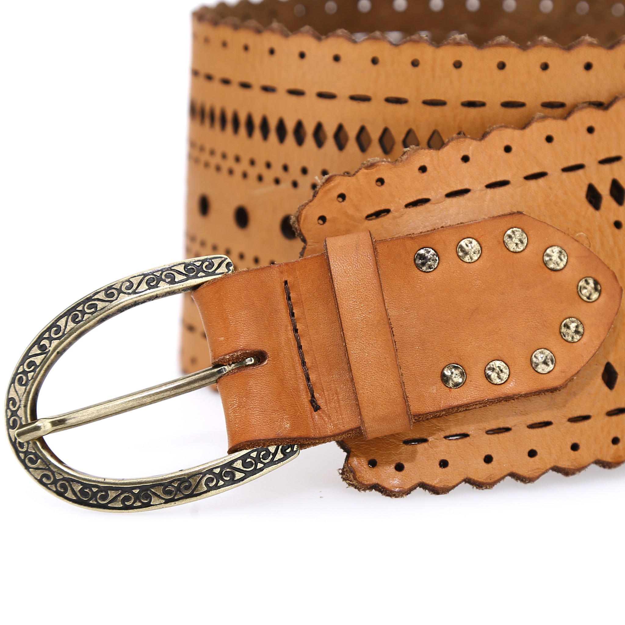 Campomaggi Belt. Cowhide Leather. Geometrical Perforated. P/D Camel.