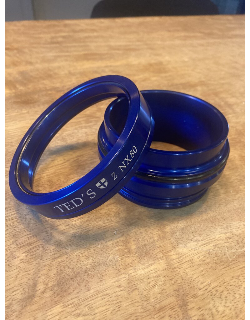 TED's TED's NX80 voor in de Sitech PU ring