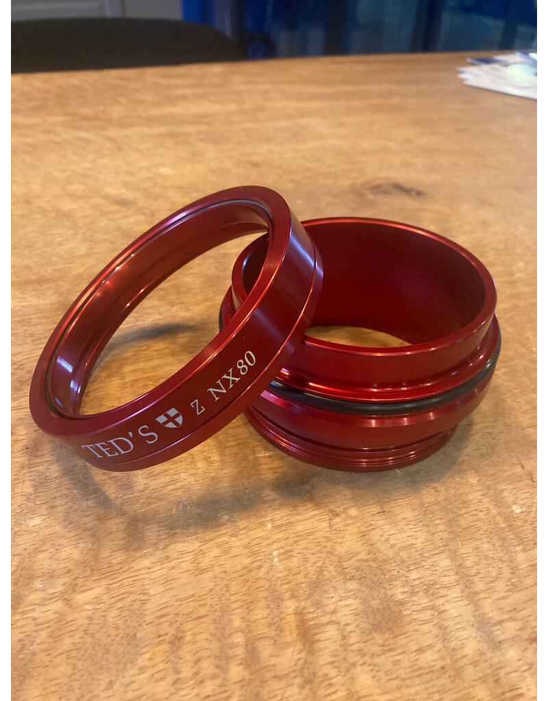 TED's TED's NX80 voor in de Sitech PU ring