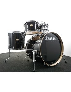 Yamaha Yamaha Stage Custom Birch 22" Drum Kit, Raven Black