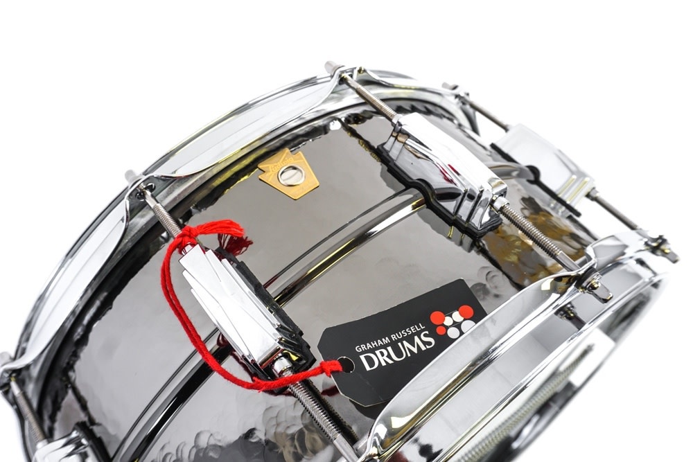 LUDWIG 14 X 6.5 LB417K HAMMERED BLACK BEAUTY SNARE DRUM, BRASS