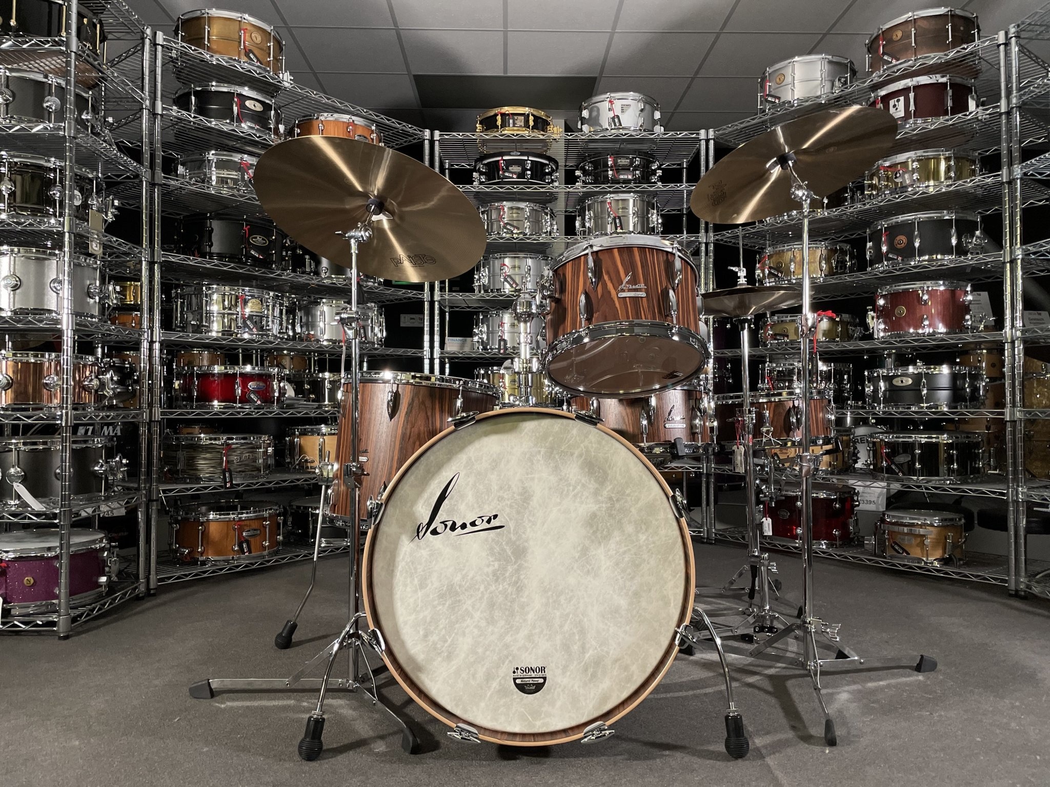 Sonor Vintage Series 22" Drum Kit, Rosewood Semi Gloss Graham Russell