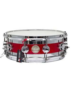 DW Drums DW Collectors 14" x 5.5" Edge Snare Drum, Red Sparkle