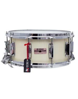 Yamaha Yamaha Recording Custom 9000 14" x 6.5" Snare Drum, Stage White