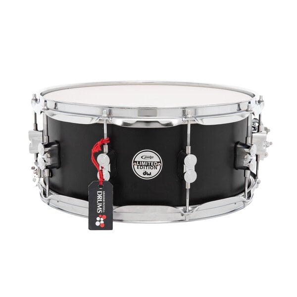 PDP PDP Concept Series 14" x 6.5" Limited Edition 20-Ply Birch Snare Drum, Matte Black