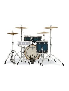 Gretsch Gretsch Renown 20" Drum Kit, Satin Antique Blue Burst