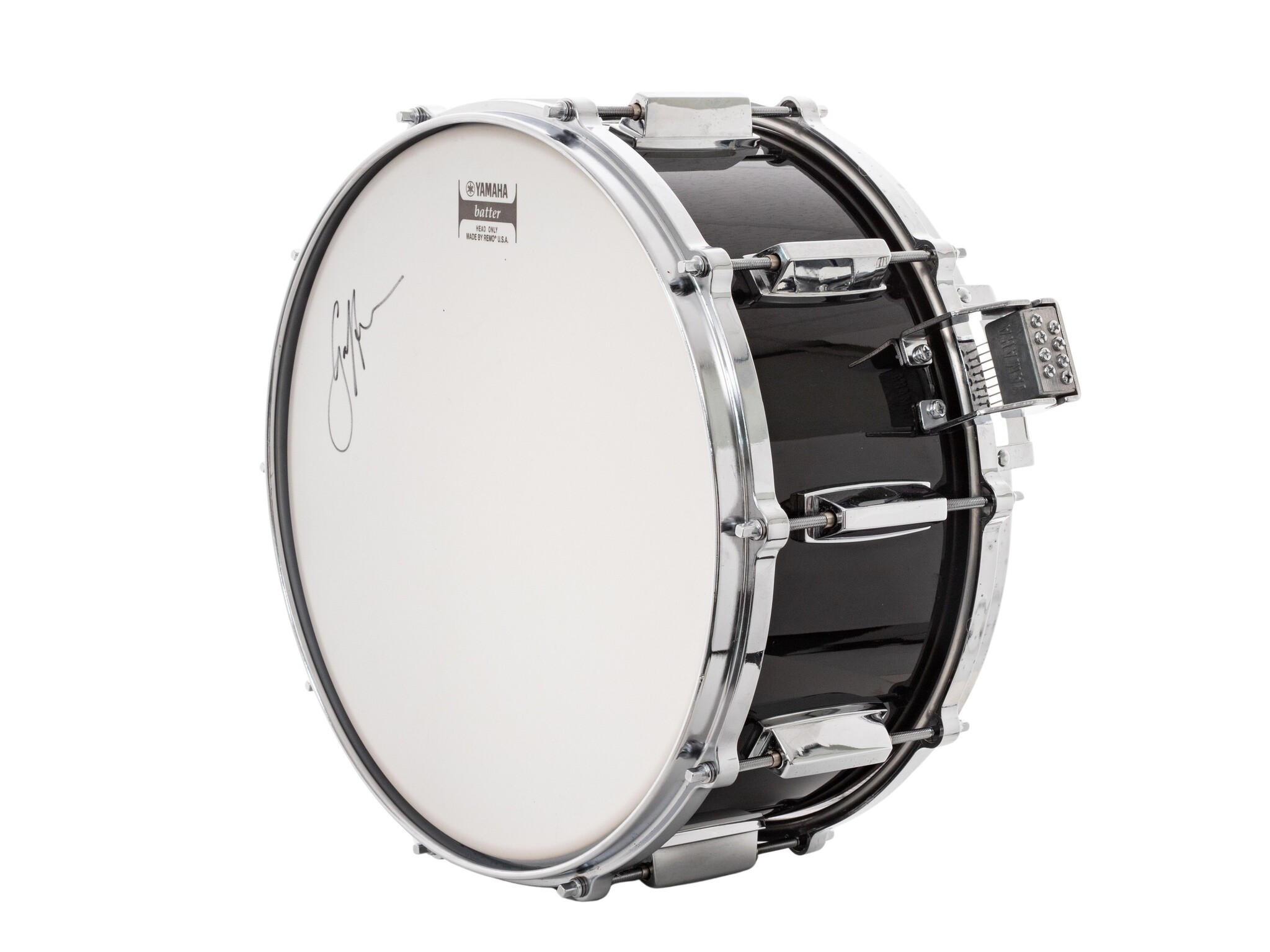 Signed Yamaha SD016 birch snare drum in Solid Black