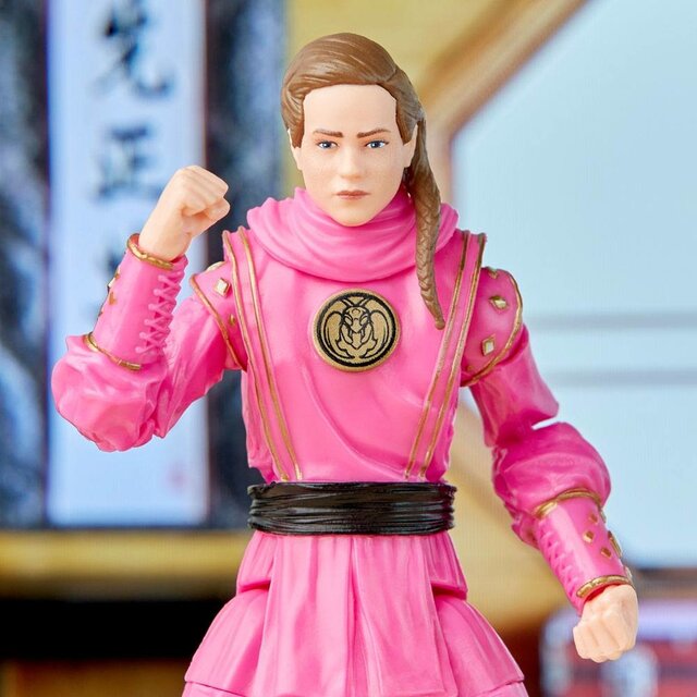 Power Rangers x Cobra Kai Ligtning Collection Morphed Samantha LaRusso Pink Mantis Ranger 15cm Power Rangers x Cobra Kai Ligtning Collection Morphed Samantha LaRusso Pink Mantis Ranger 15cm