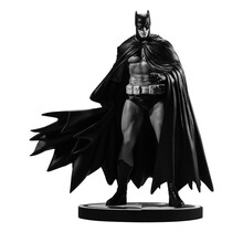 DC Direct Resin Statue Batman Black & White (Batman by Lee Weeks) 19cm