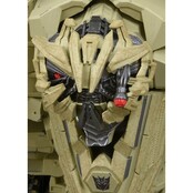 Transformers Masterpiece Movie Series Action Figure MPM-14 Bonecrusher 27cm Transformers Masterpiece Movie Series Action Figure MPM-14 Bonecrusher 27cm