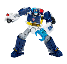 Transformers Generations Legacy United Deluxe Class Rescue Bots Universe Autobot Chase 14cm