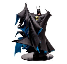 DC Direct Batman Statue by Todd McFarlane 30cm