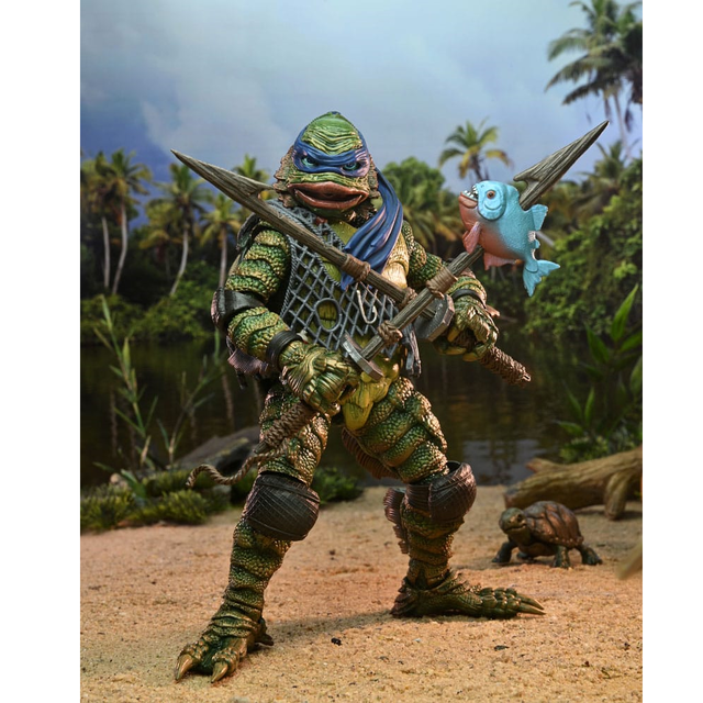 Universal Monsters x Teenage Mutant Ninja Turtles Scale Action Figure Leonardo as the Creature 18cm