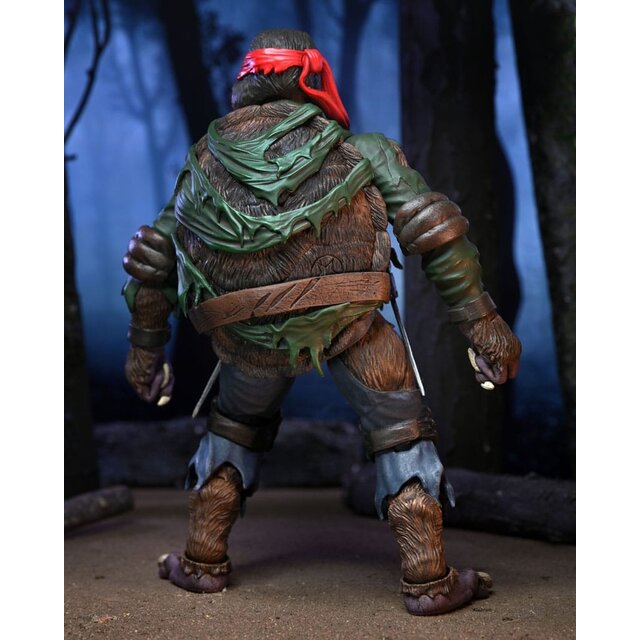 Universal Monsters x Teenage Mutant Ninja Turtles Ultimate Raphael as The Wolfman 18cm