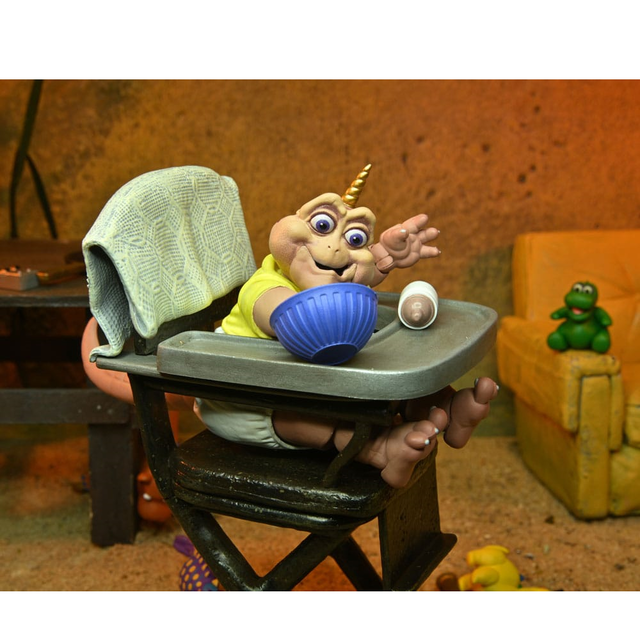 Dinosaurs Action Figure Ultimate Baby Sinclair 18cm