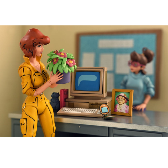 TMNT (Mirage Comics) Ultimate April O'Neil 18cm