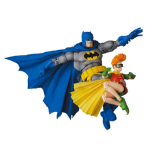 The Dark Knight Returns MAFEX Action Figures Batman Blue Version & Robin 16 & 11cm