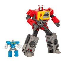 The Transformers: The Movie Generations Studio Series 86 Voyager Class Action Figure Autobot Blaster & Eject 16cm