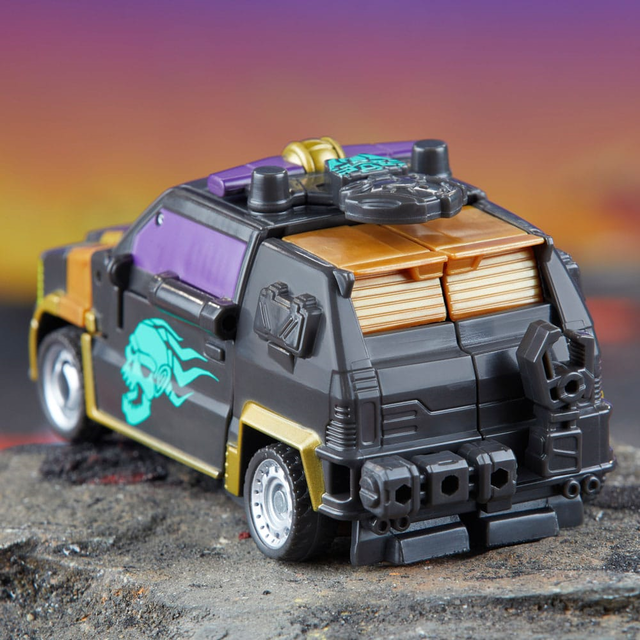 Transformers Legacy United Deluxe Class Star Raider Cannonball 14cm Transformers Legacy United Deluxe Class Star Raider Cannonball 14cm